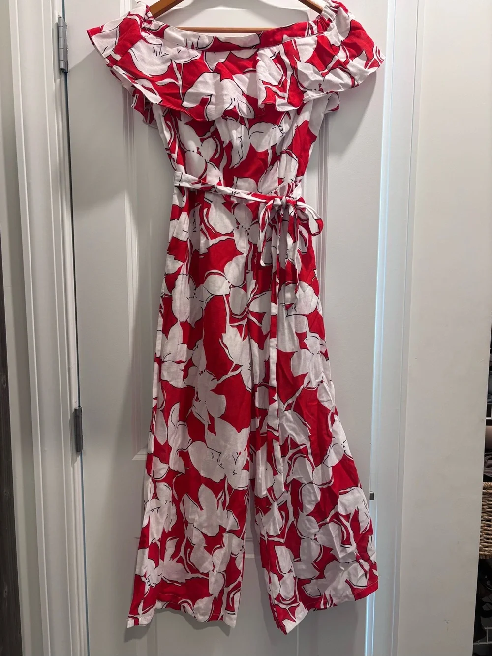 Elevenses Off-Shoulder Red & White Floral Wide-leg Jumpsuit